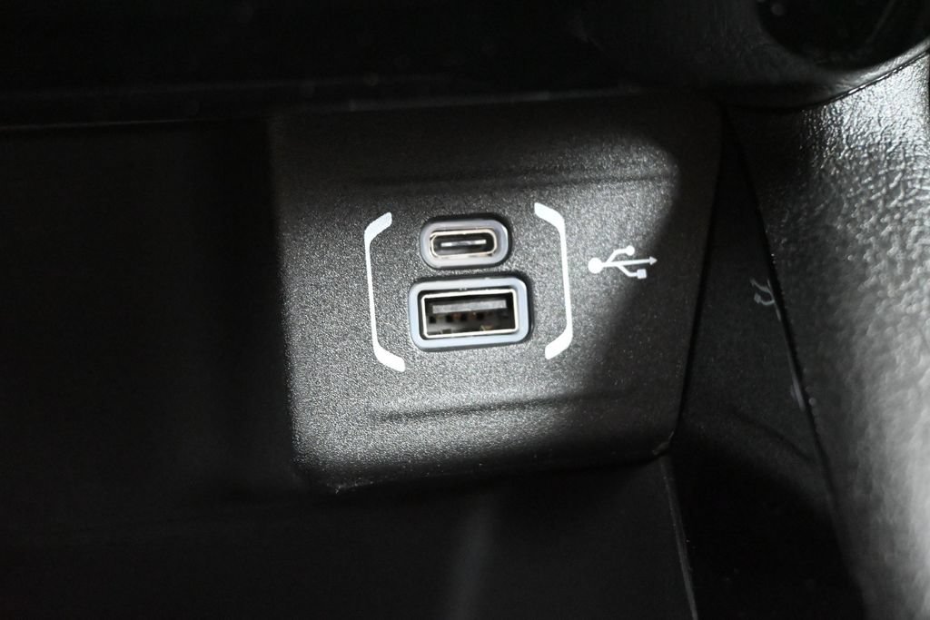 New 2026 Jeep Compass Latitude AWD/4WD image 17
