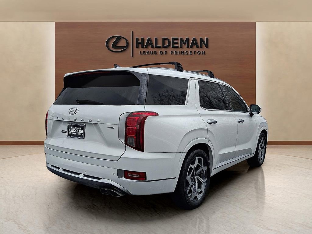 Used 2021 Hyundai Palisade Calligraphy image 6