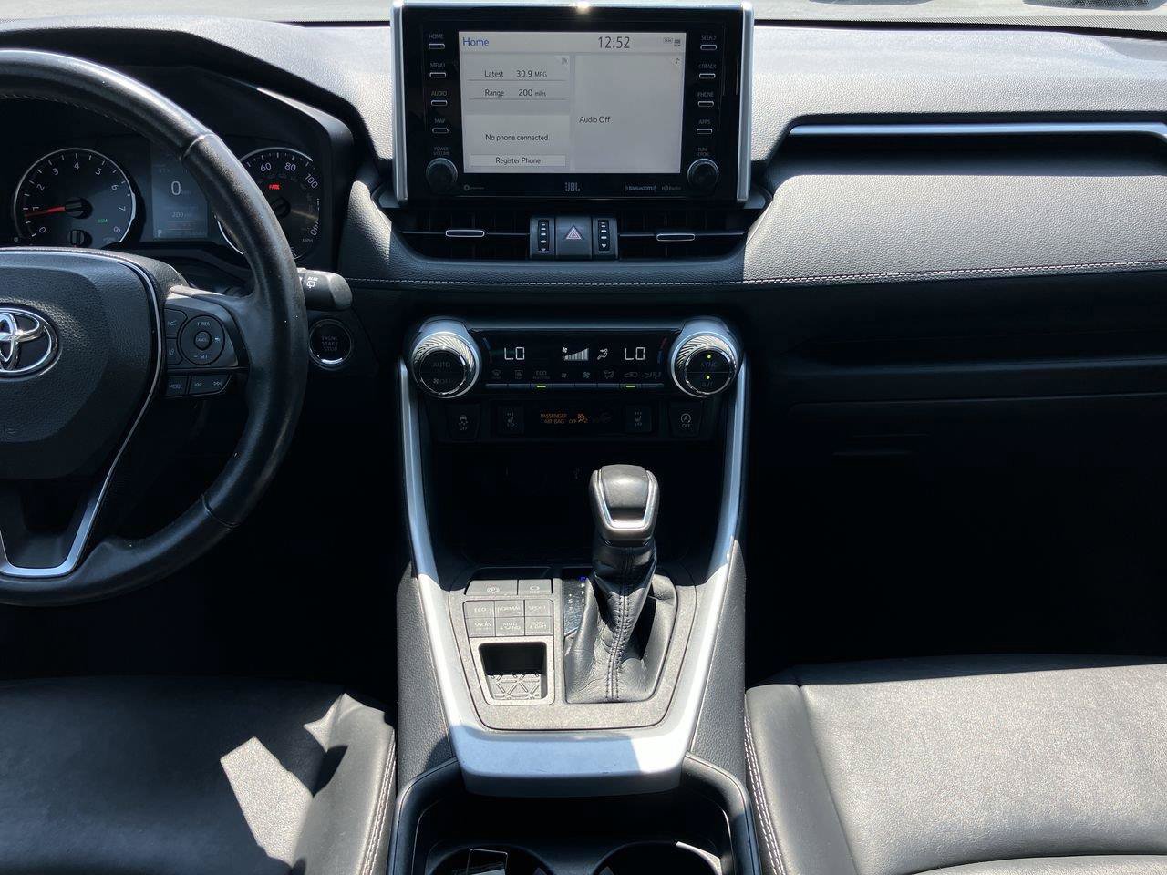 Certified 2021 Toyota RAV4 XLE Premium AWD/4WD image 17