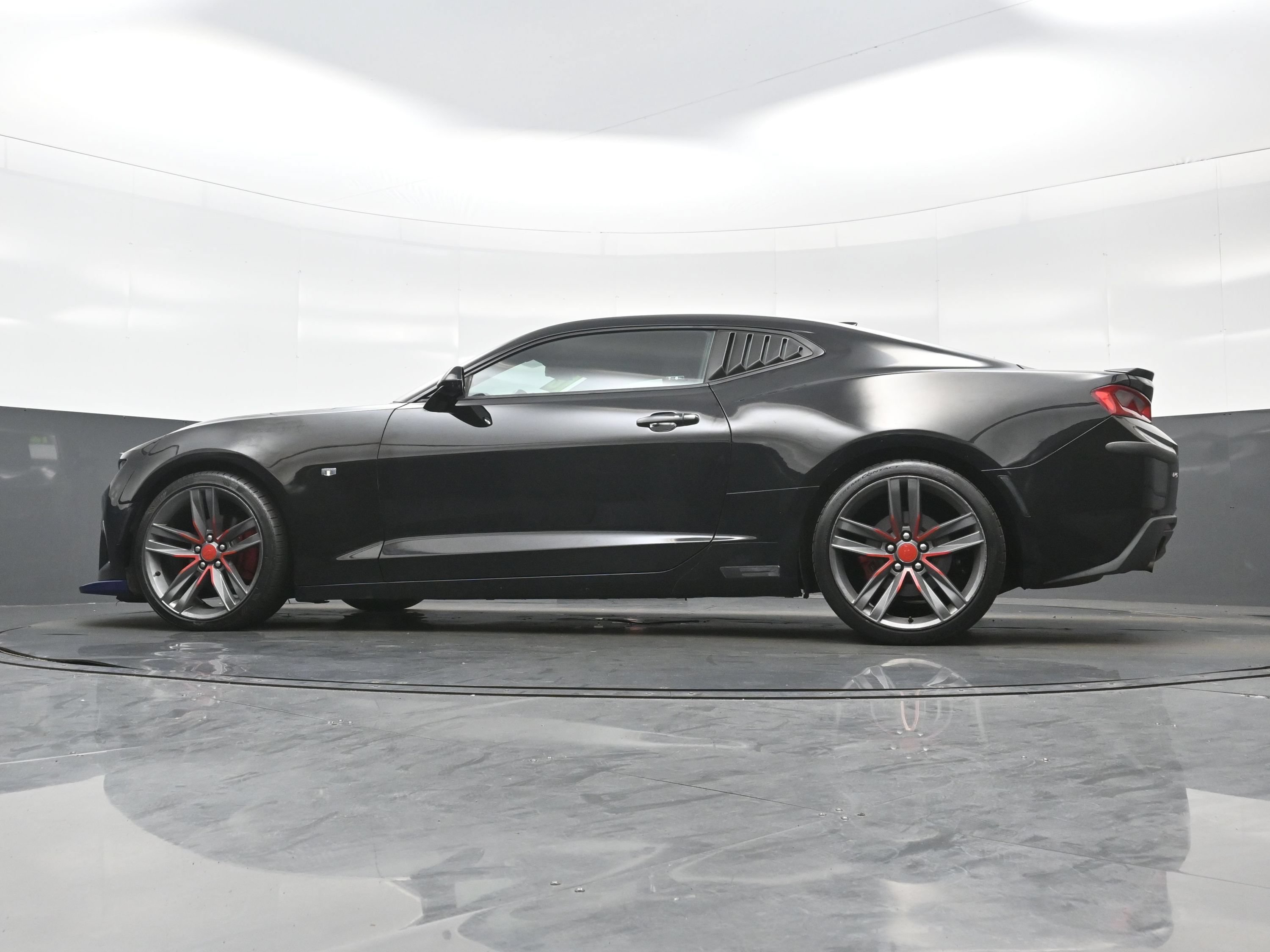 Used 2016 Chevrolet Camaro LT w/ RS Package RWD image 30