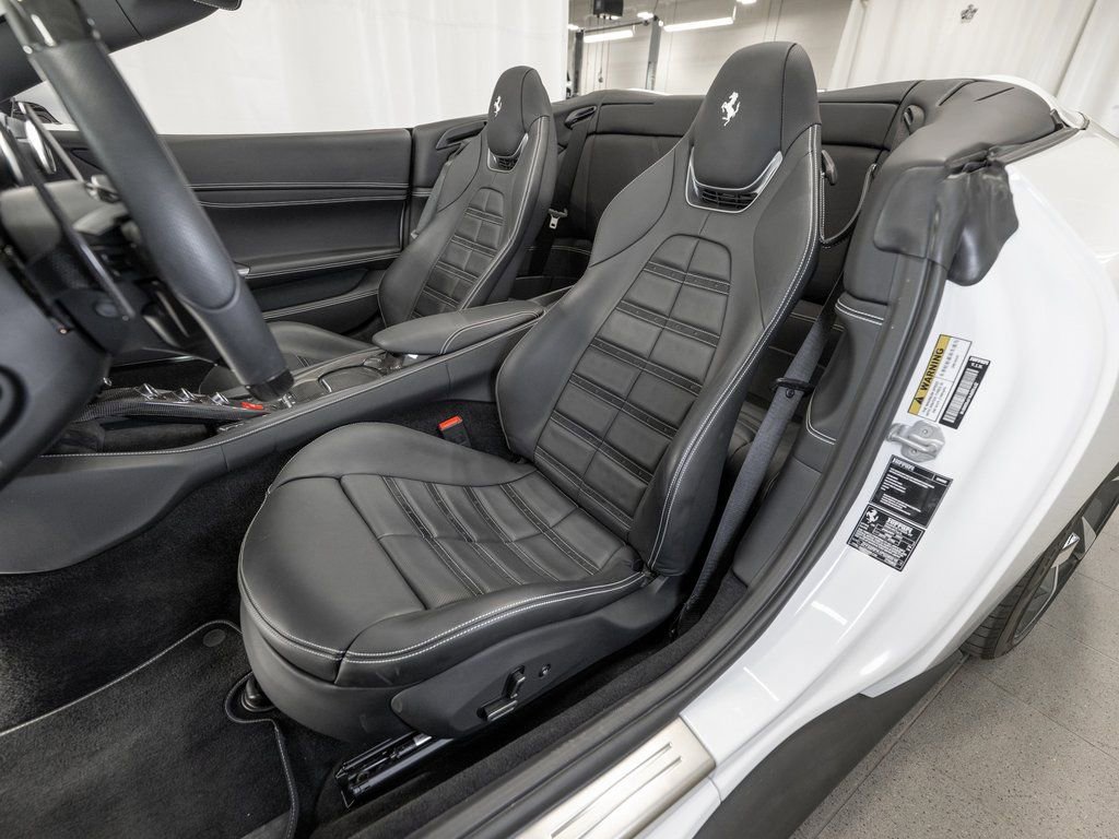 Certified 2023 Ferrari Portofino M image 16