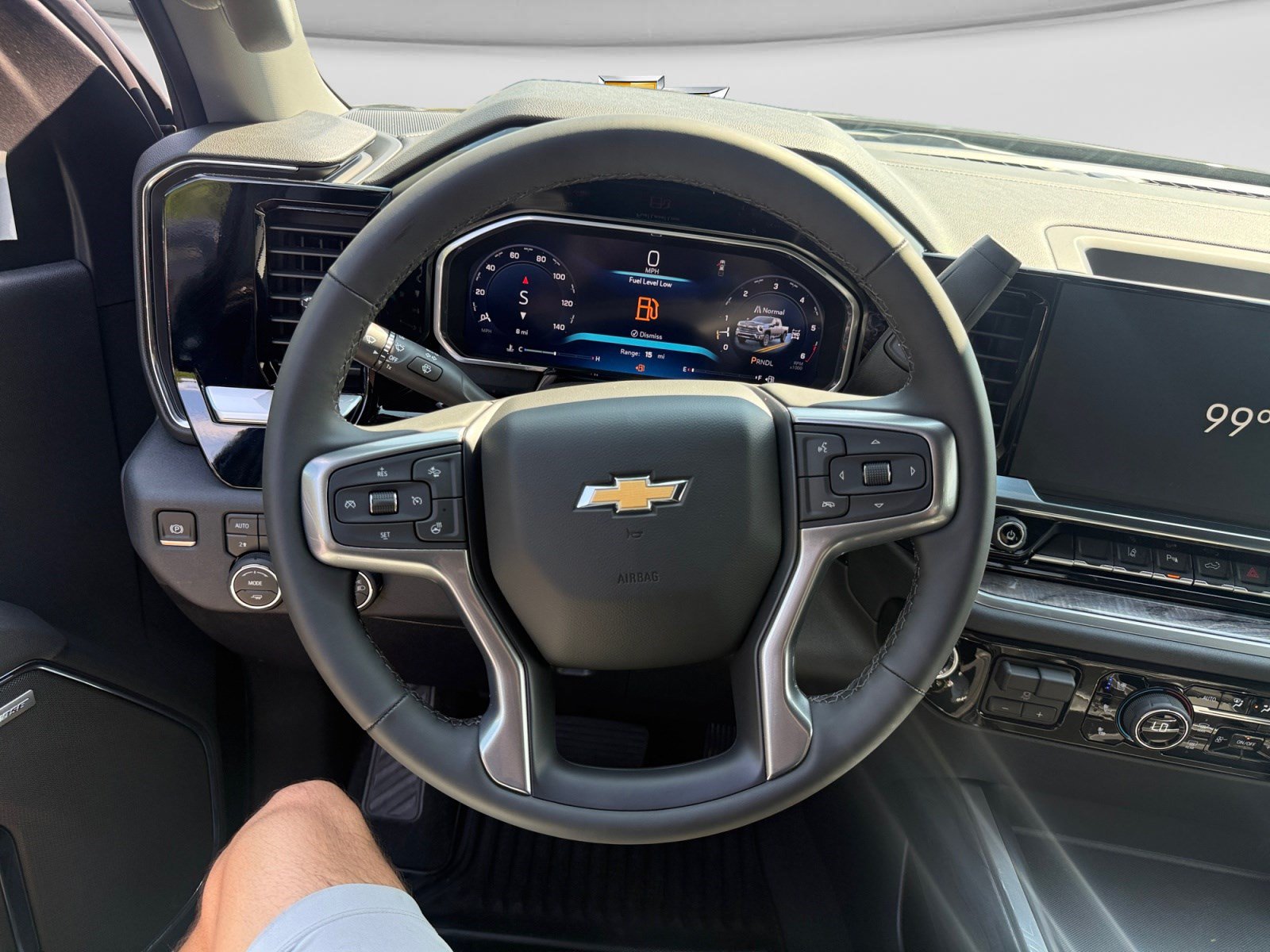 New 2026 Chevrolet Silverado 3500 LTZ w/ LTZ Convenience Package AWD/4WD image 23