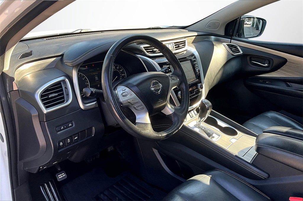 Used 2017 Nissan Murano SL image 16