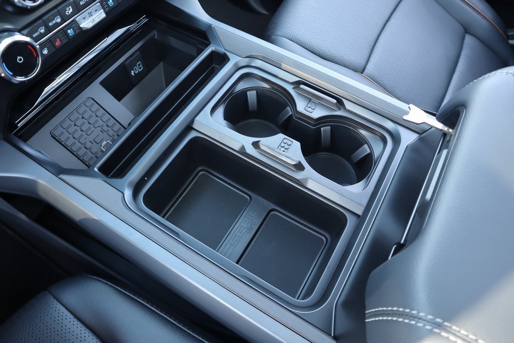 New 2026 Ford F250 Lariat w/ Black Appearance Package image 11