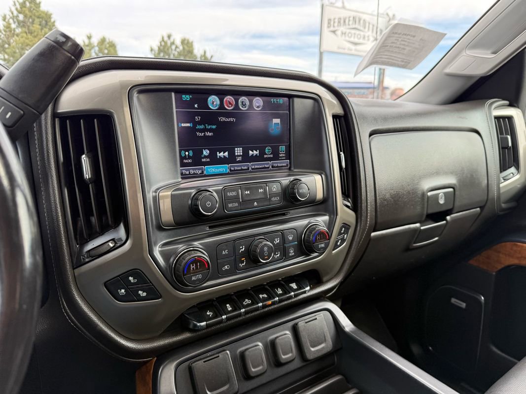 Used 2019 Chevrolet Silverado 3500 High Country w/ Duramax Plus Package image 30