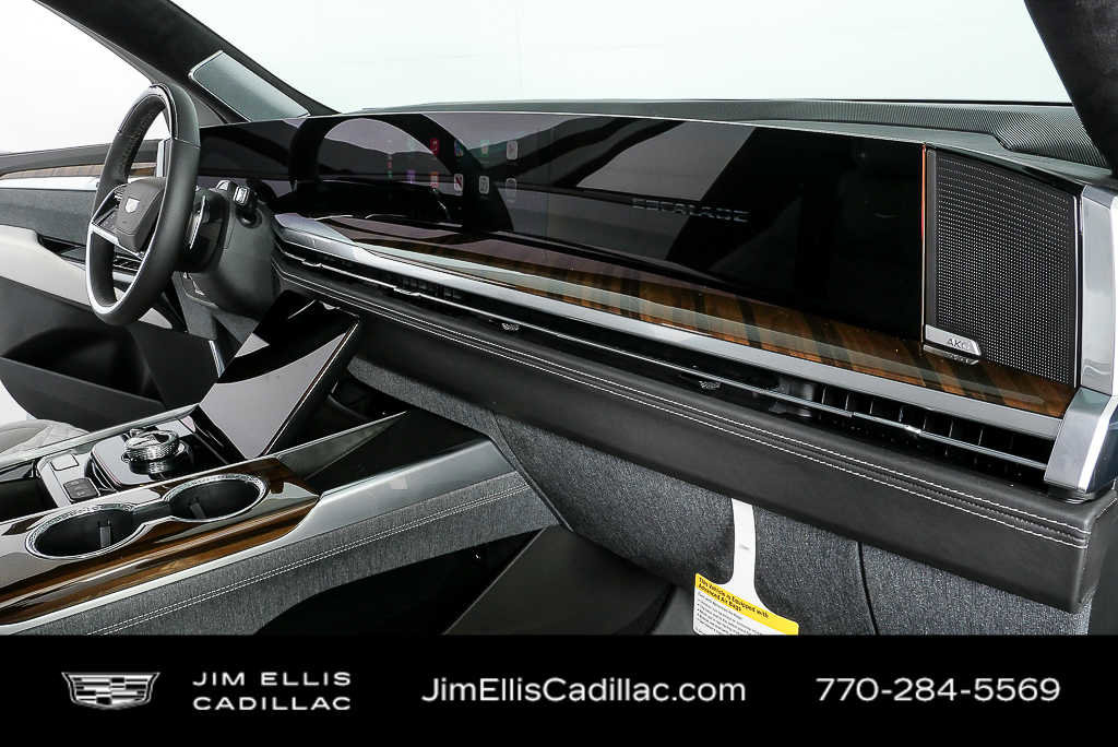 New 2026 Cadillac Escalade Platinum Sport w/ LPO, ONYX Package AWD/4WD image 25