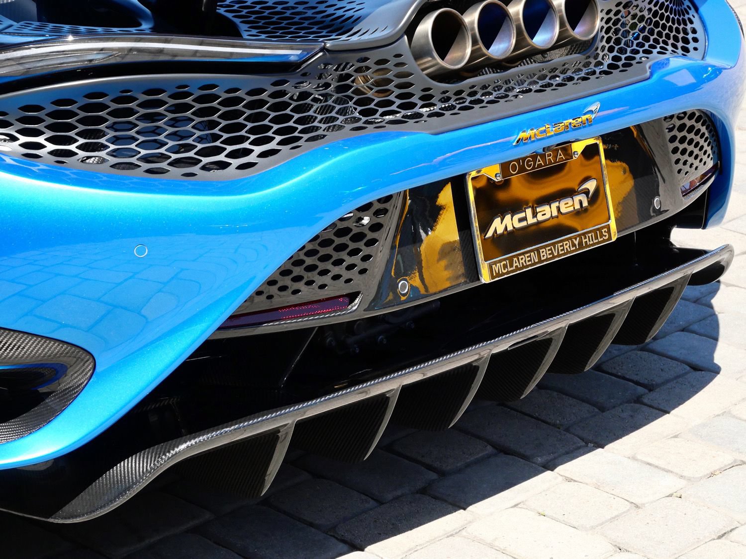 Used 2022 McLaren 765LT RWD image 29