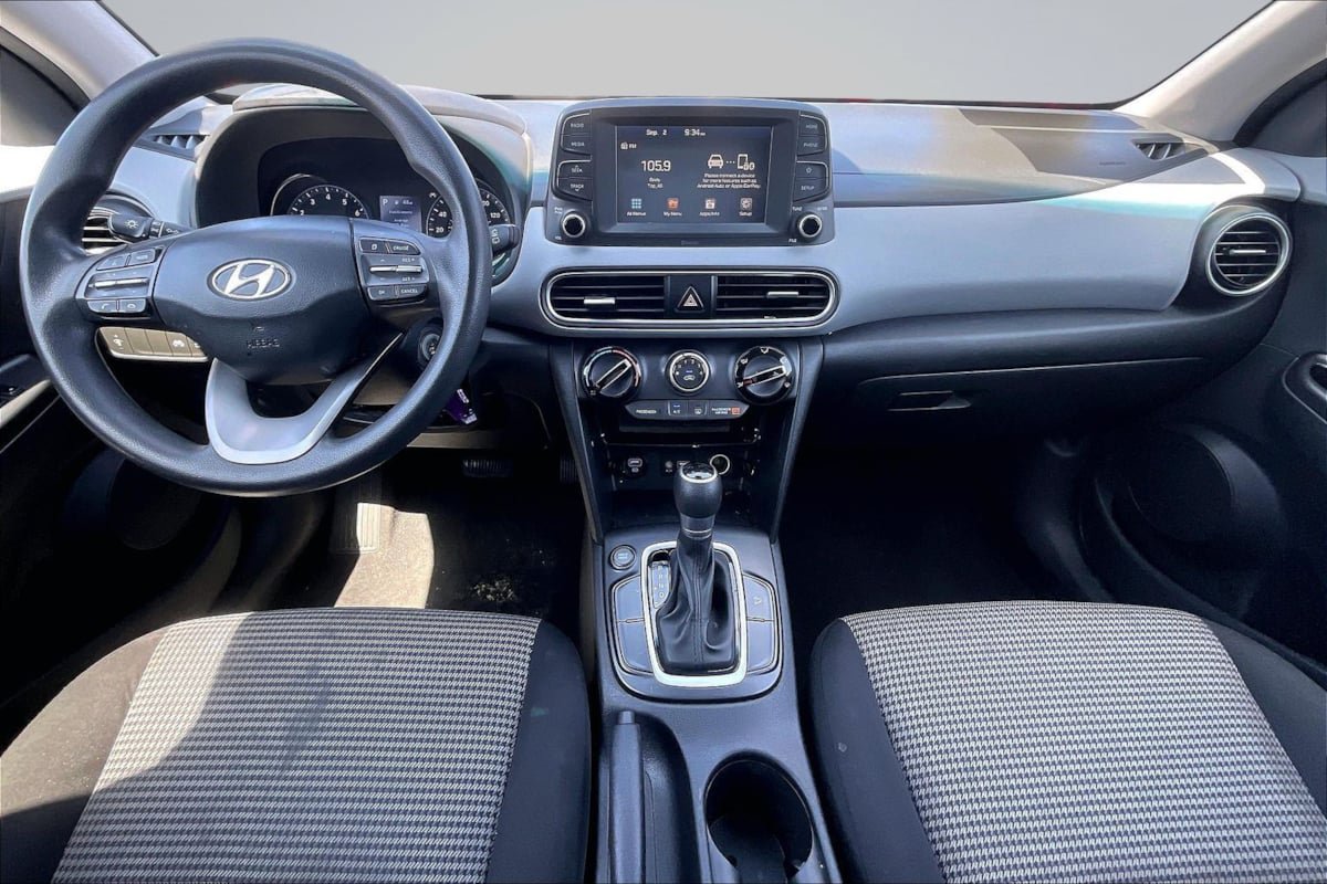 Used 2020 Hyundai Kona SE FWD image 16