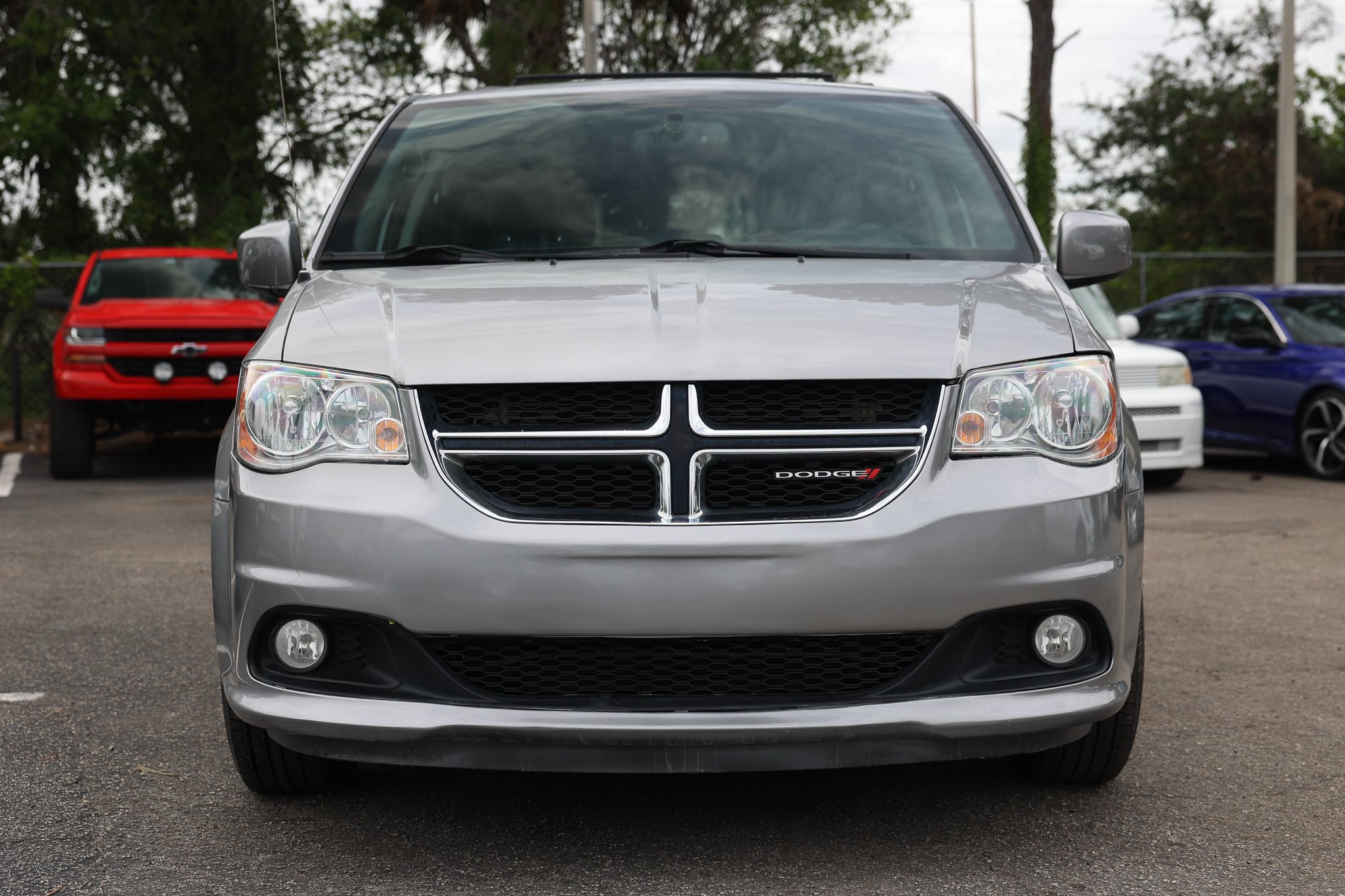 Used 2018 Dodge Grand Caravan SXT FWD image 19