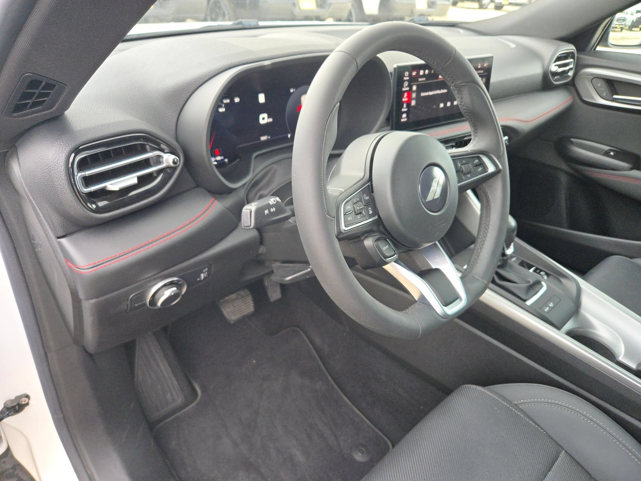 Used 2023 Dodge Hornet GT w/ GT Blacktop Package AWD/4WD image 10