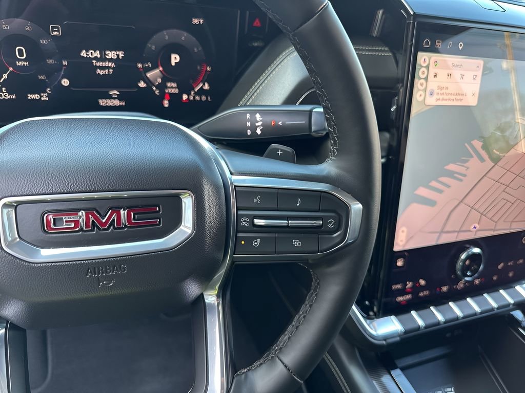 Used 2025 GMC Yukon XL Elevation w/ LPO, Elevation Black Package AWD/4WD image 31