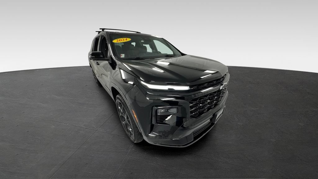 Used 2024 Chevrolet Traverse RS w/ LPO, Floor Liner Package AWD/4WD image 1