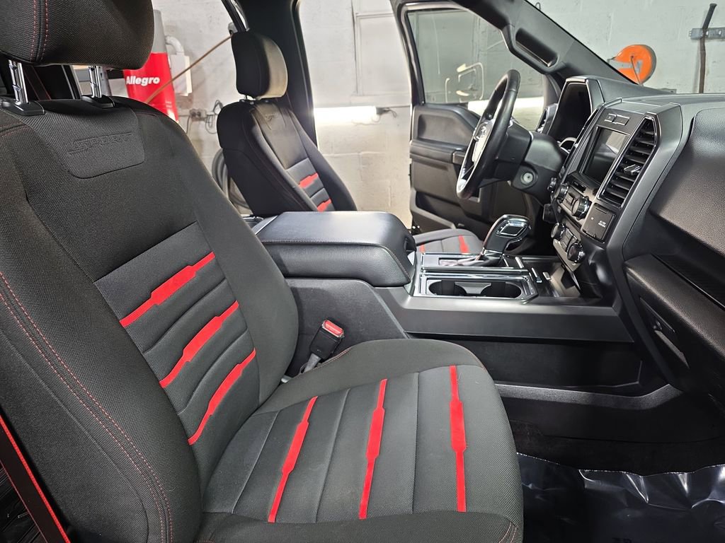 Used 2017 Ford F150 XLT w/ Equipment Group 302A Luxury image 10