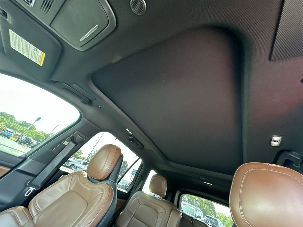 Used 2021 Lincoln Aviator Reserve w/ Equipment Group 208A AWD/4WD image 28