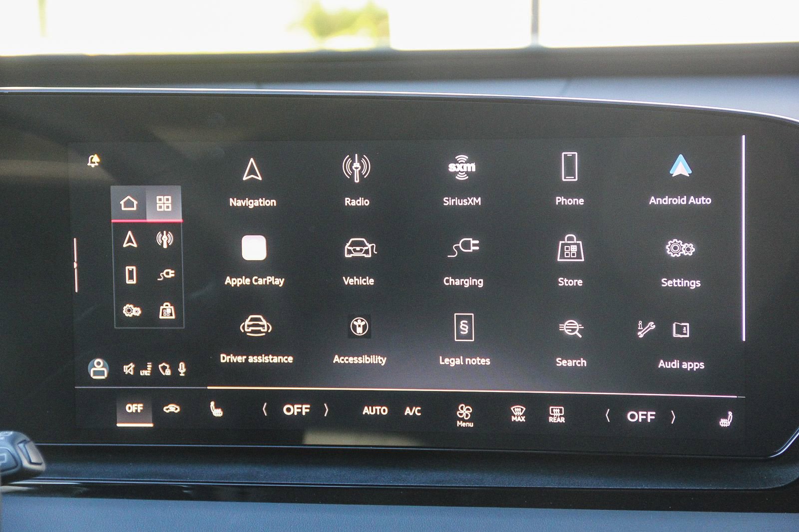 Certified 2025 Audi Q6 e-tron Premium w/ Convenience Package image 16