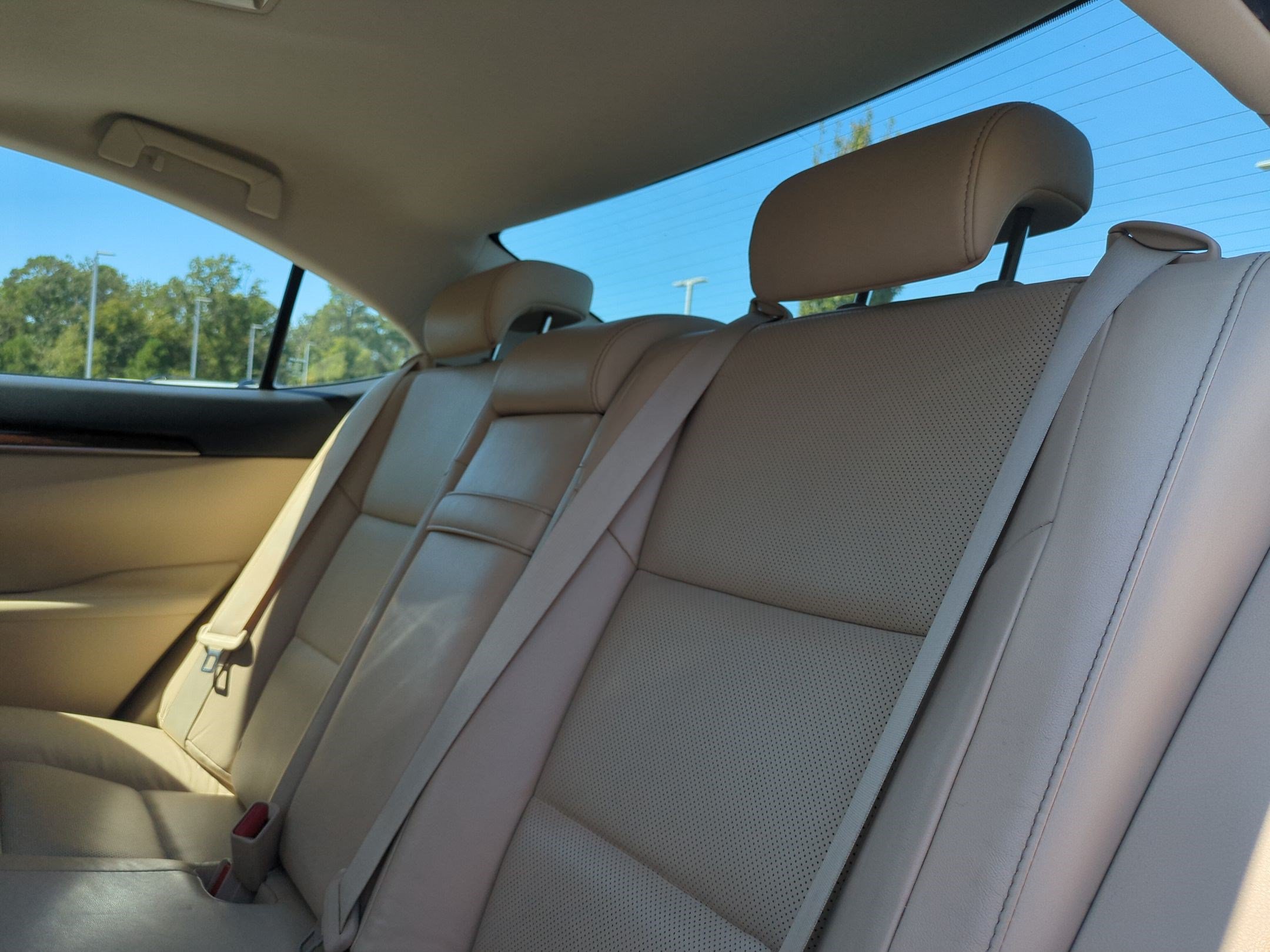 Used 2015 Lexus ES 350 w/ Luxury Package FWD image 30