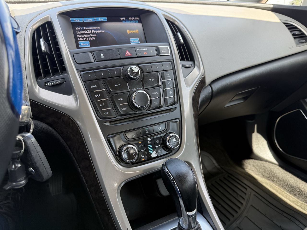 Used 2013 Buick Verano FWD image 16