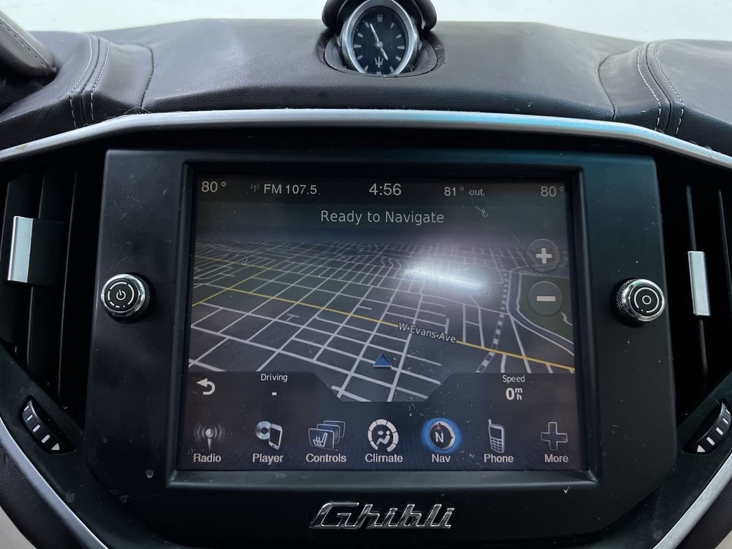 Used 2015 Maserati Ghibli RWD image 22
