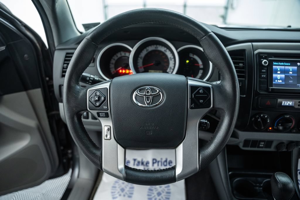 Used 2014 Toyota Tacoma PreRunner w/ Convenience Package RWD image 27