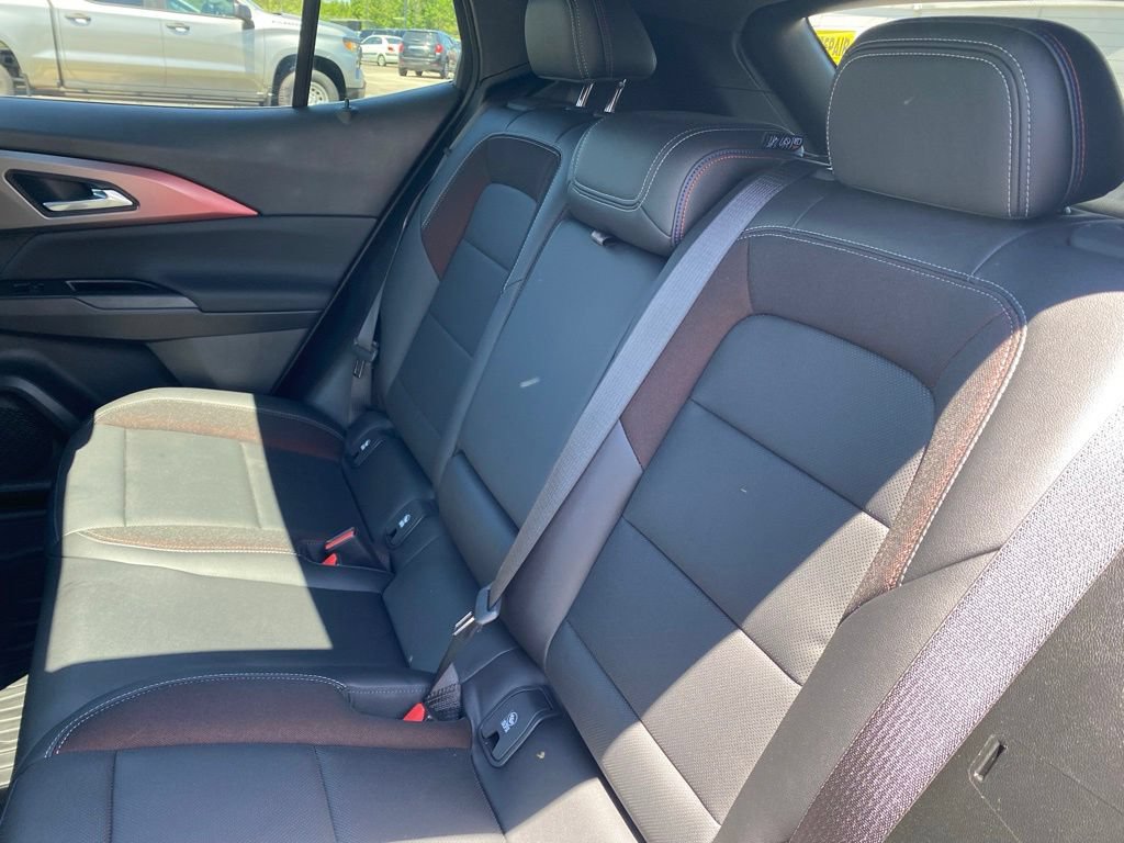 New 2025 Chevrolet Equinox EV RS FWD image 23