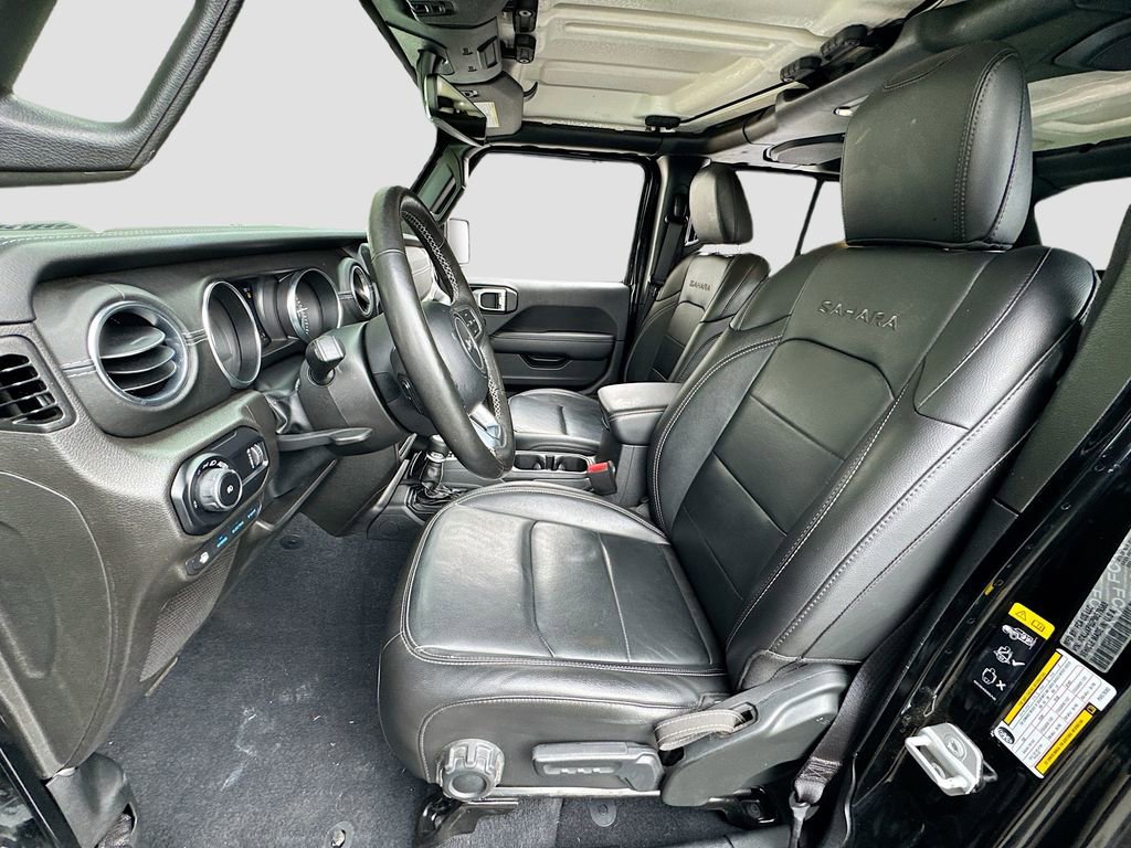 Used 2023 Jeep Wrangler Unlimited Sahara w/ Cold Weather Group image 13