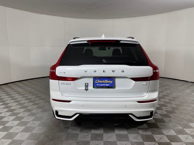 Certified 2024 Volvo XC60 T8 Plus w/ Protection Package AWD/4WD image 10