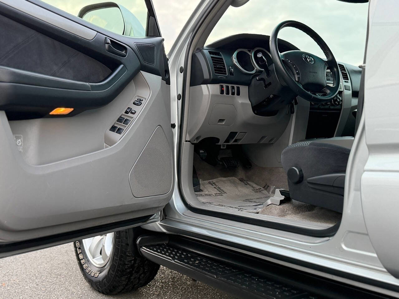 Used 2005 Toyota 4Runner Sport image 83