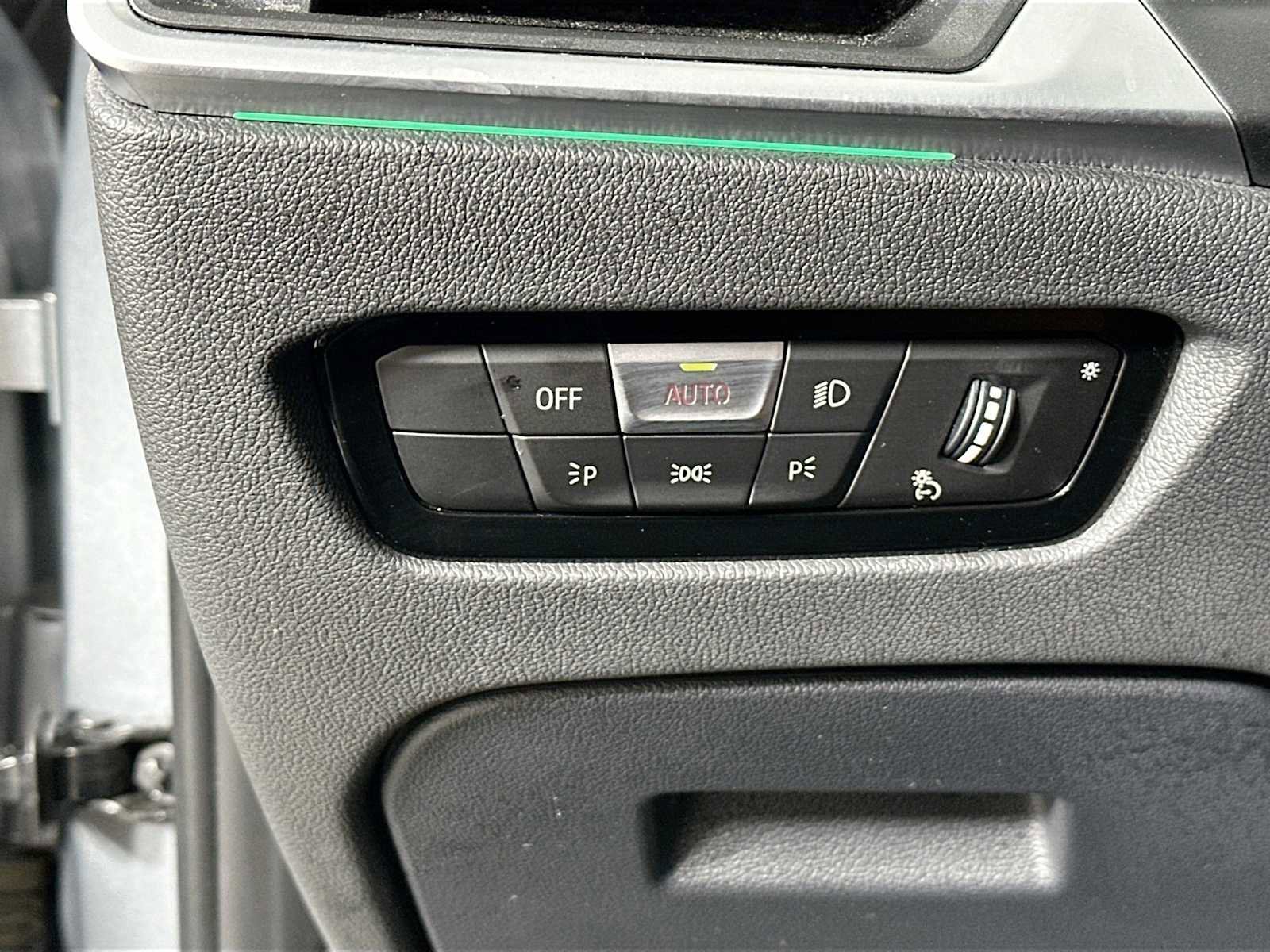 Used 2023 BMW M3 Competition image 11