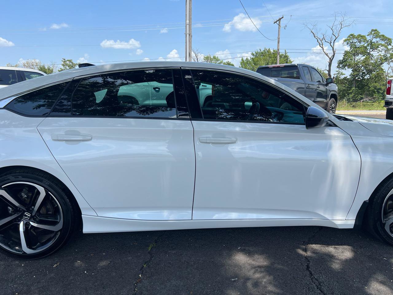 Used 2022 Honda Accord Sport image 40