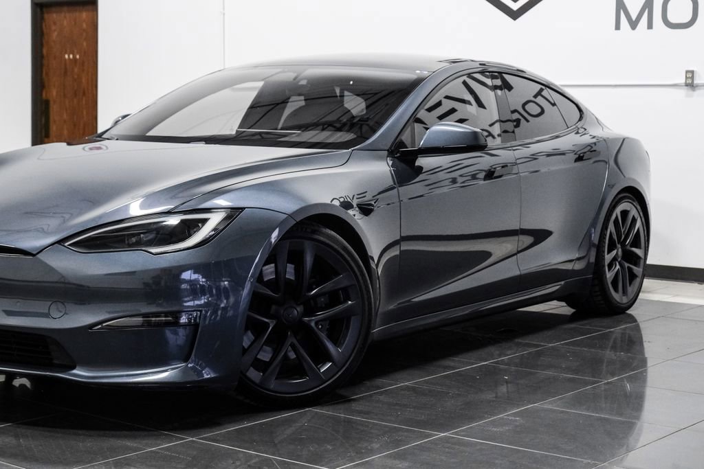 Used 2023 Tesla Model S image 10