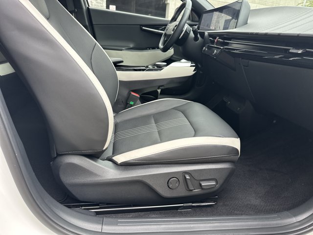 Certified 2023 Kia EV6 GT-Line AWD/4WD image 28
