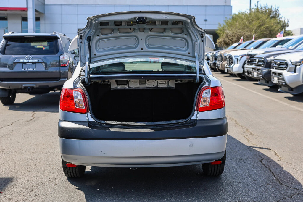 Used 2009 Kia Rio LX FWD image 21
