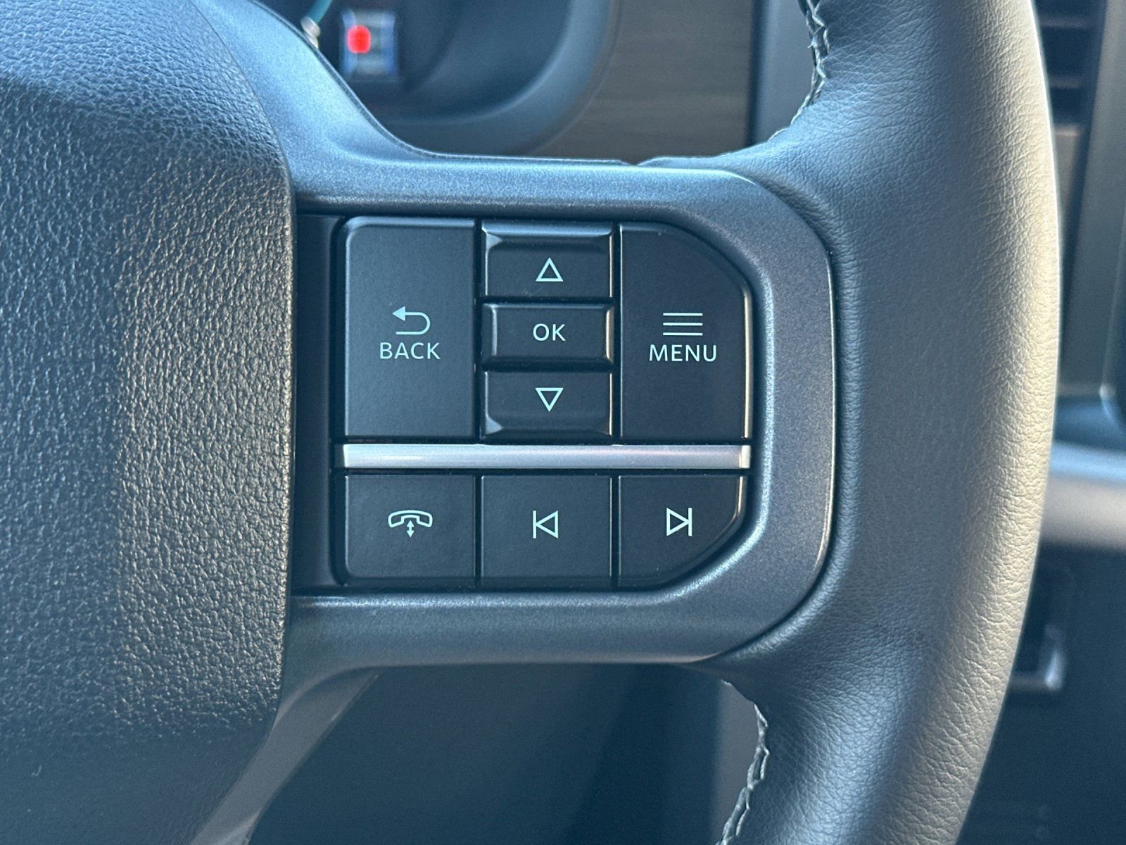 Used 2025 Ford F150 Lightning XLT image 29