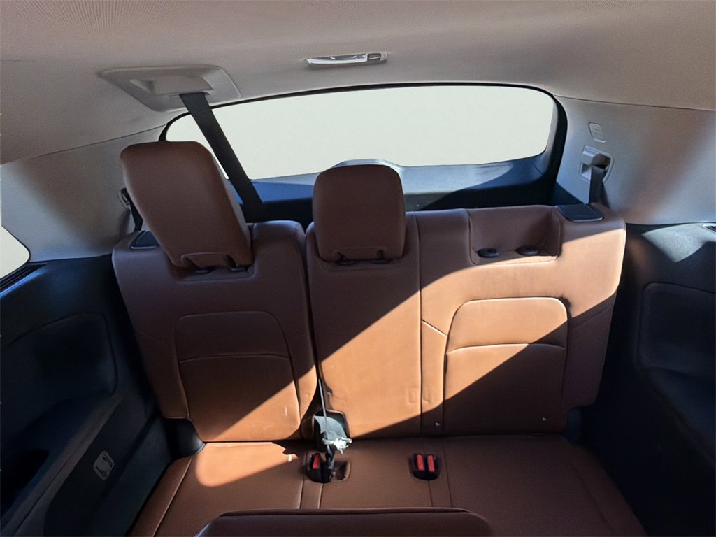 Used 2023 Nissan Pathfinder Platinum w/ Cargo Package image 24