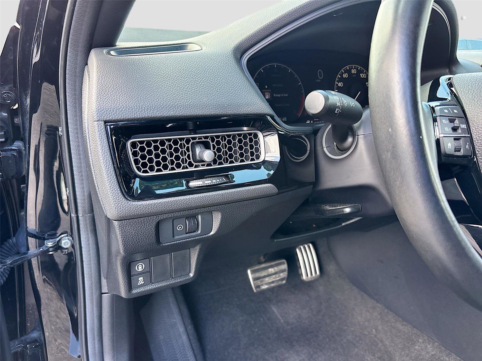 Used 2024 Honda Civic Sport image 9