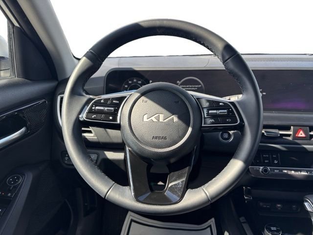 Certified 2025 Kia Seltos EX w/ EX Sunroof Package image 15