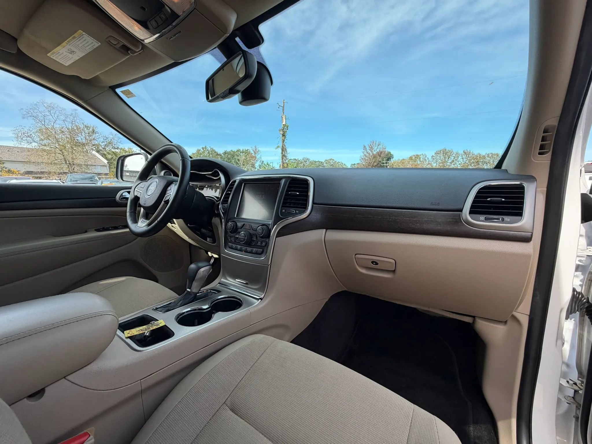 Used 2016 Jeep Grand Cherokee Laredo w/ Quick Order Package 23E RWD image 23