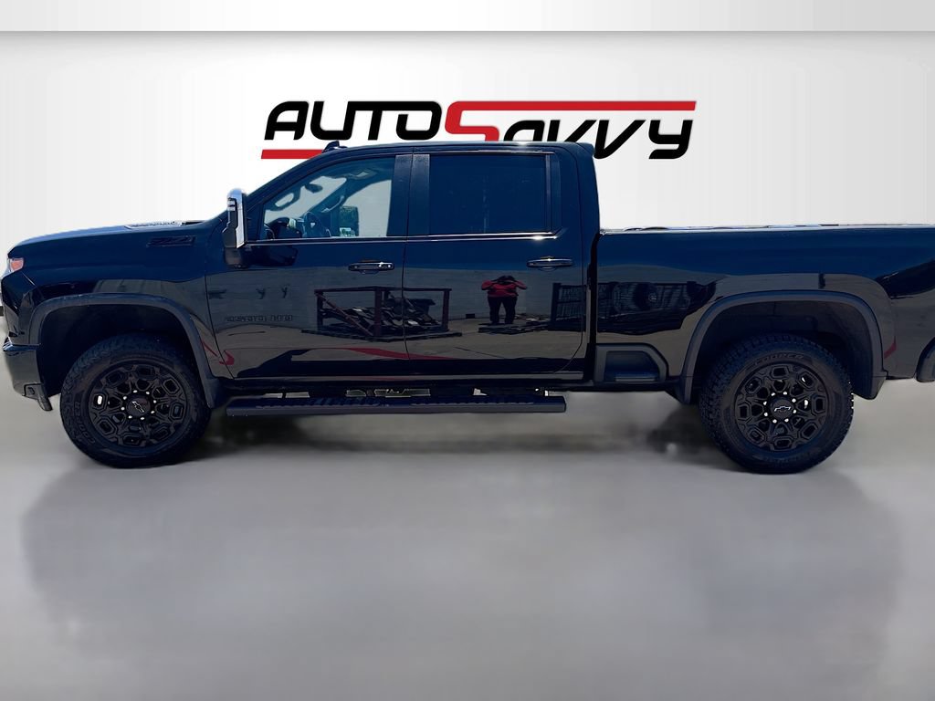 Used 2022 Chevrolet Silverado 2500 LTZ w/ LTZ Plus Package AWD/4WD image 4