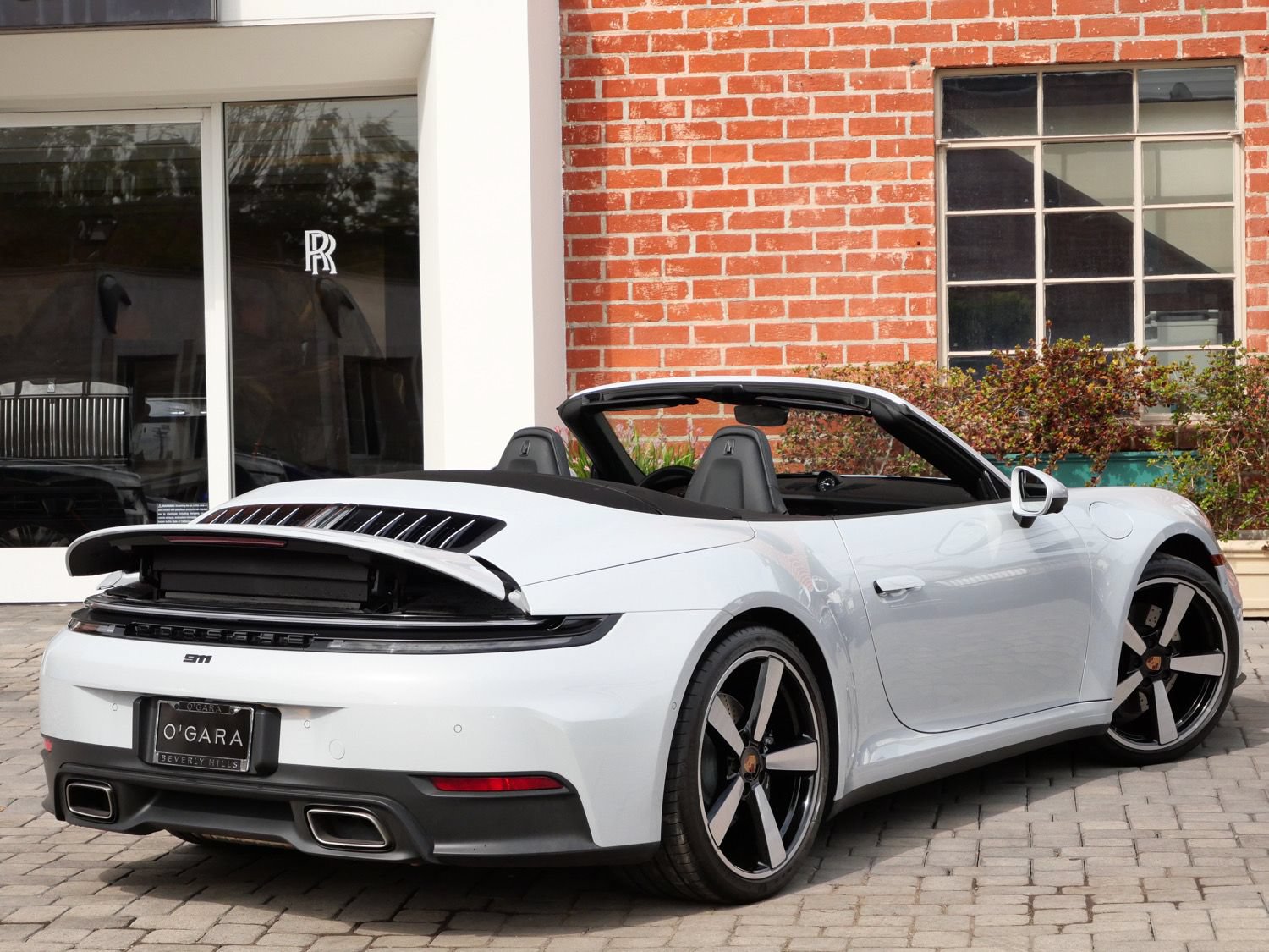 Used 2025 Porsche 911 Carrera RWD image 7