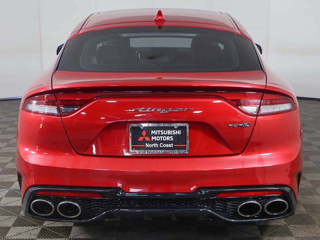 Used 2022 Kia Stinger GT-Line w/ Sun & Sound Package RWD image 13
