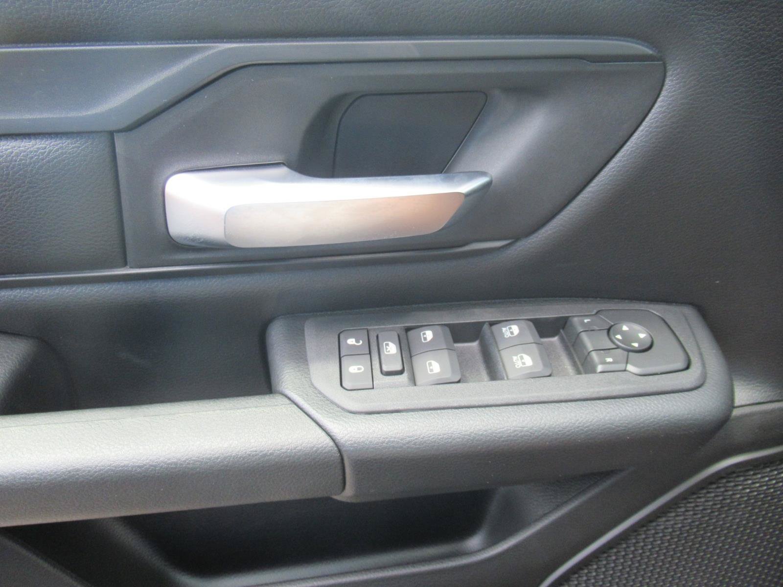 New 2026 RAM 1500 Express RWD image 20