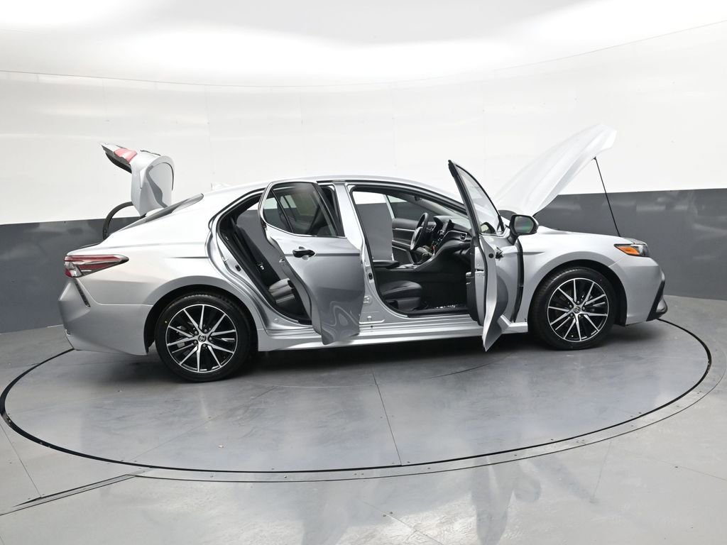 Used 2023 Toyota Camry SE FWD image 47