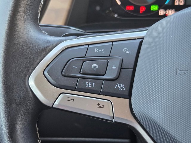 Used 2024 Volkswagen Atlas SE image 21