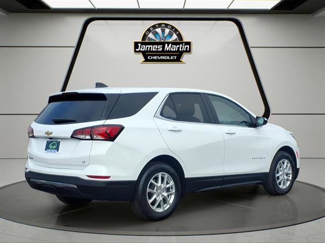 Used 2024 Chevrolet Equinox LT w/ LPO, Floor Liner Package image 4