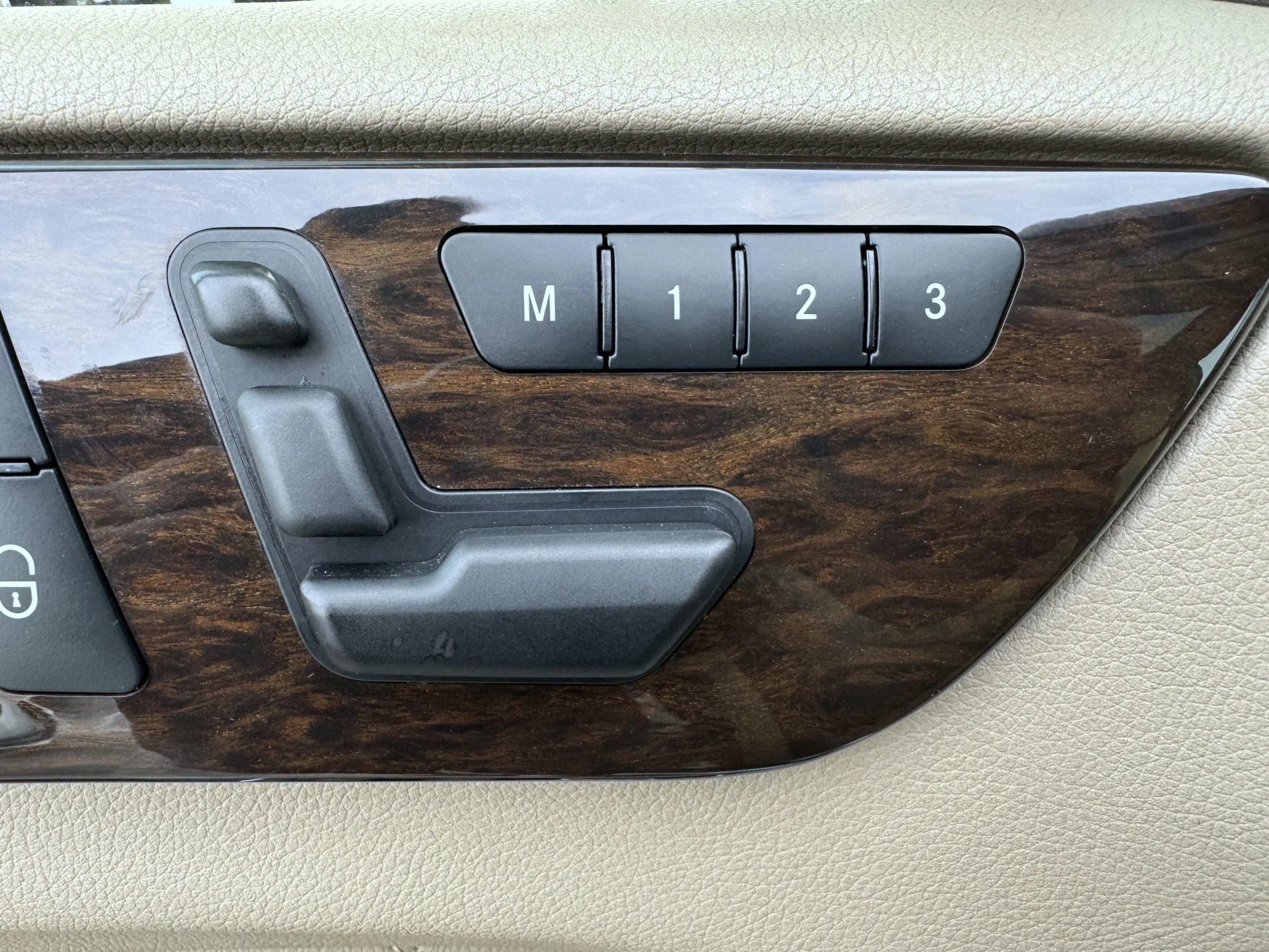 Used 2016 Mercedes-Benz GL 450 4MATIC image 41