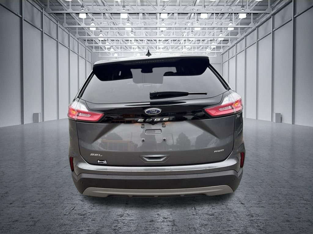 Used 2024 Ford Edge SEL AWD/4WD image 4