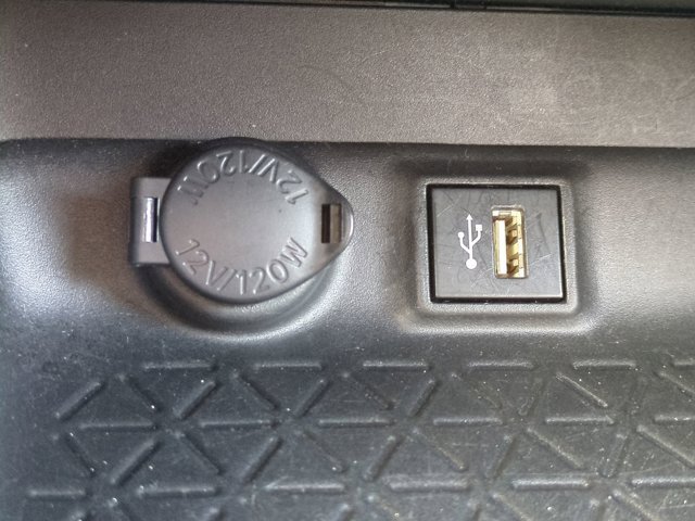 Used 2023 Toyota RAV4 XLE image 21