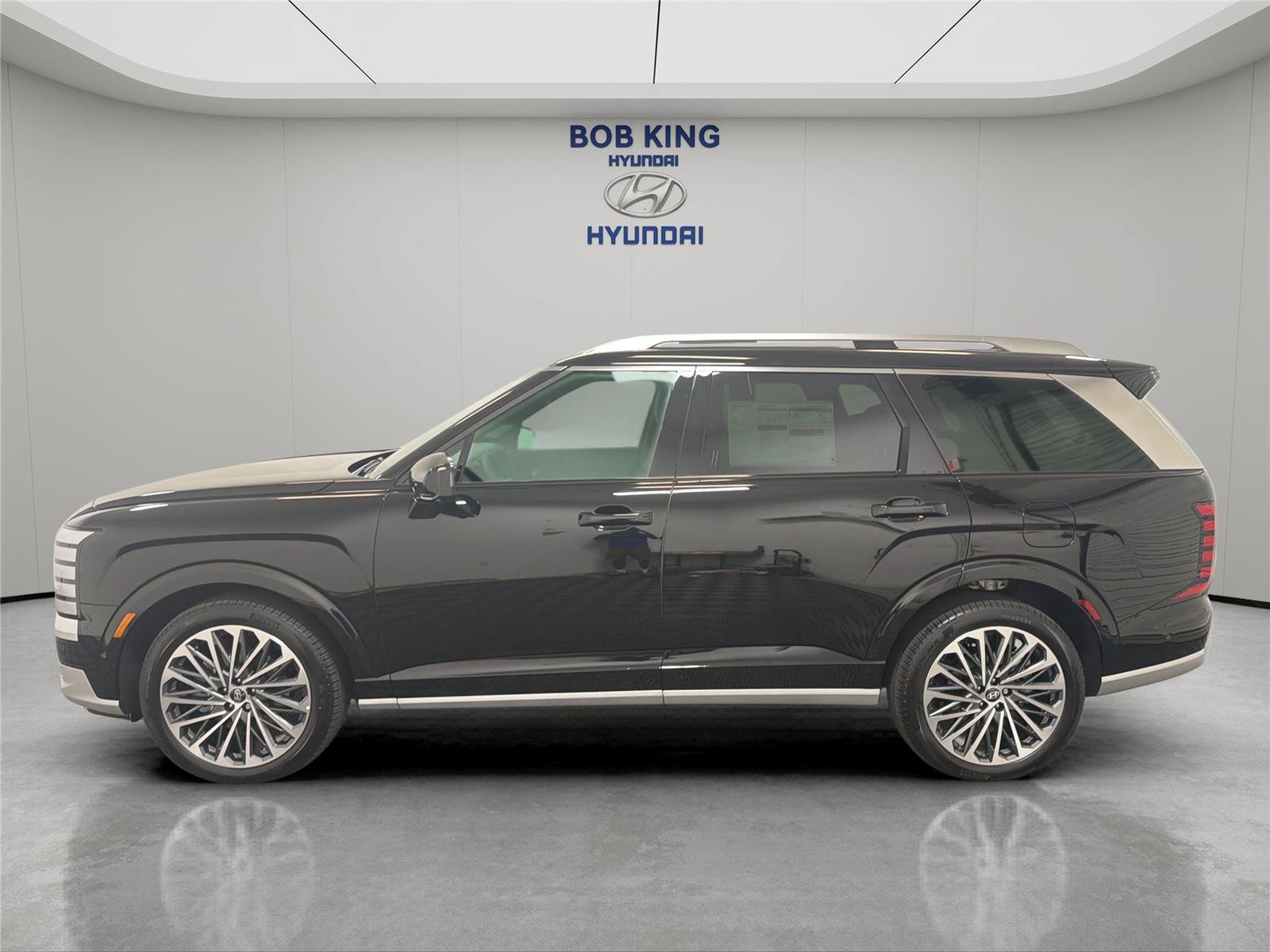 New 2026 Hyundai Palisade Calligraphy AWD/4WD image 2