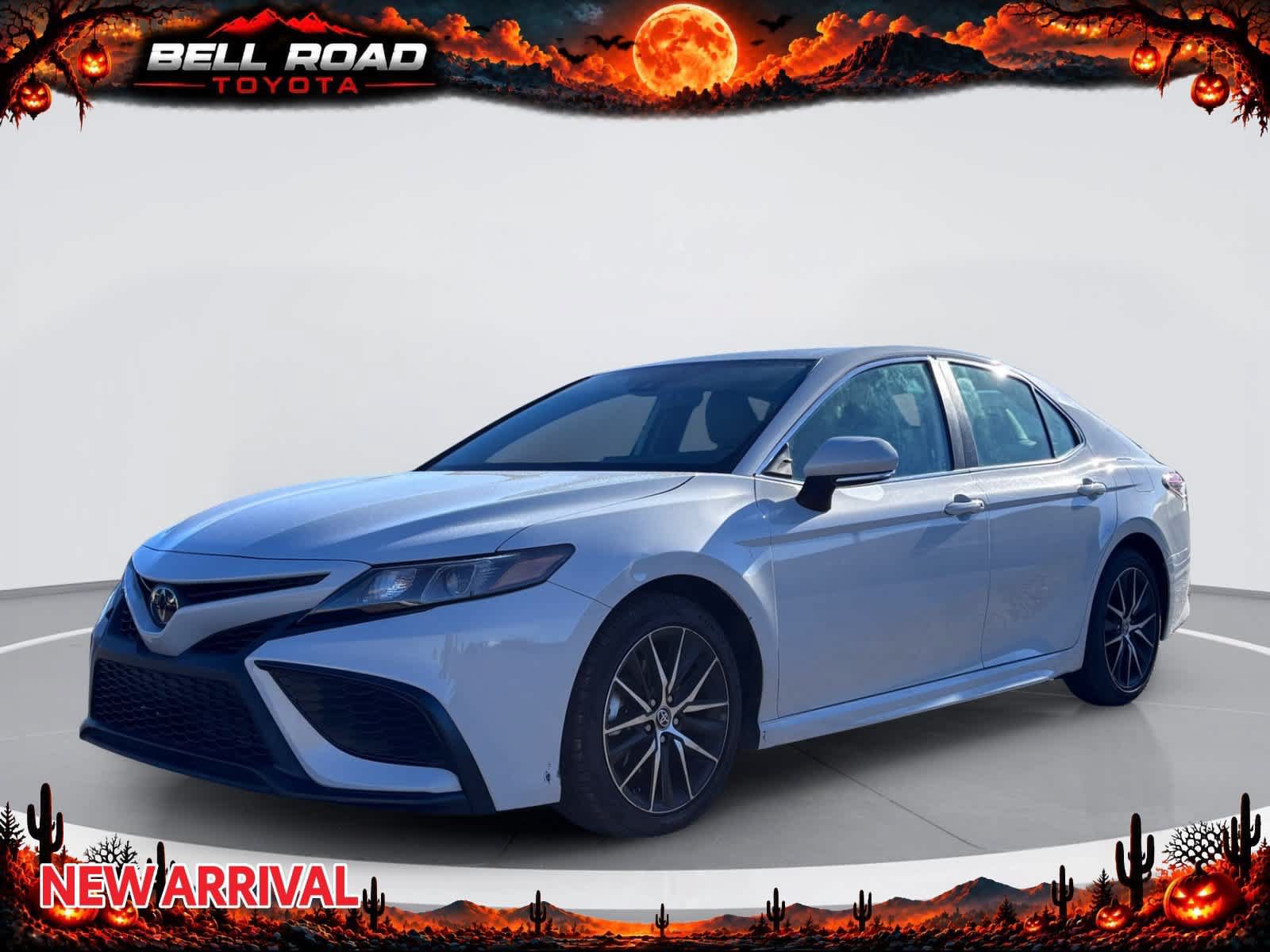 Used 2023 Toyota Camry SE w/ Convenience Package FWD image 1
