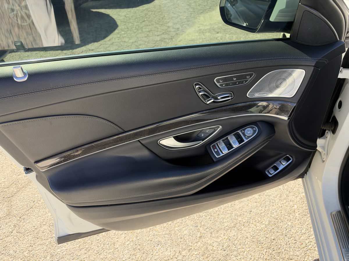 Used 2017 Mercedes-Benz S 550e image 23